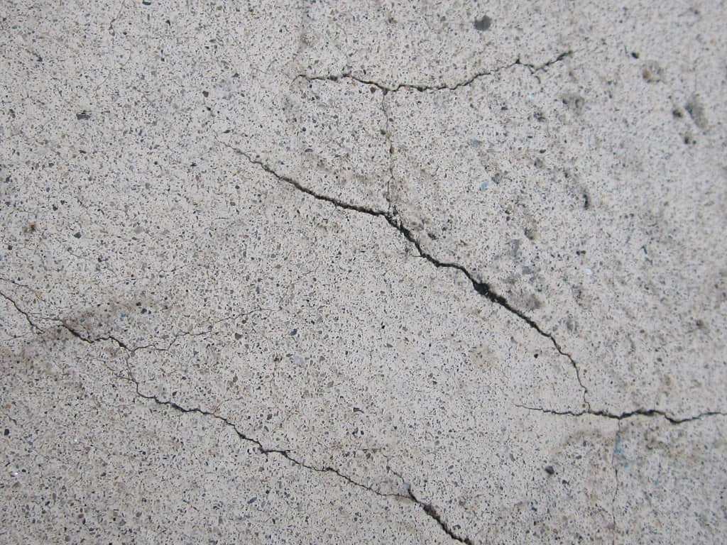 How to Prevent Concrete Cracking Powerblanket